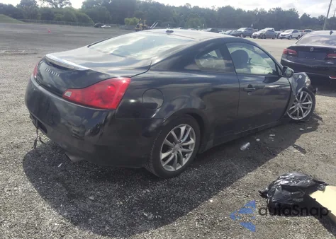 2008 Infiniti G37 Journey z USA, uszkodzony, nr VIN JNKCV64E68M109086